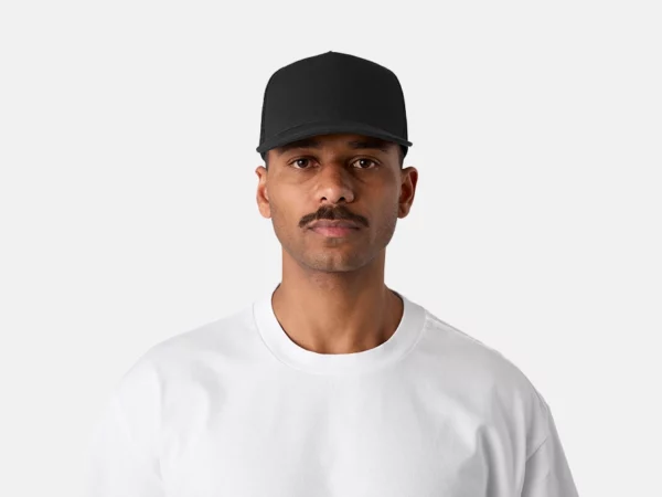 1108_TRUCKER_CAP_TURN