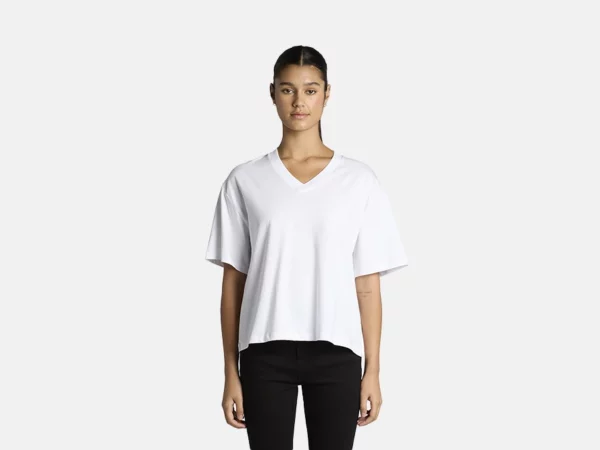 4095_WOS_MARTINA_V_NECK_TEE_FRONT