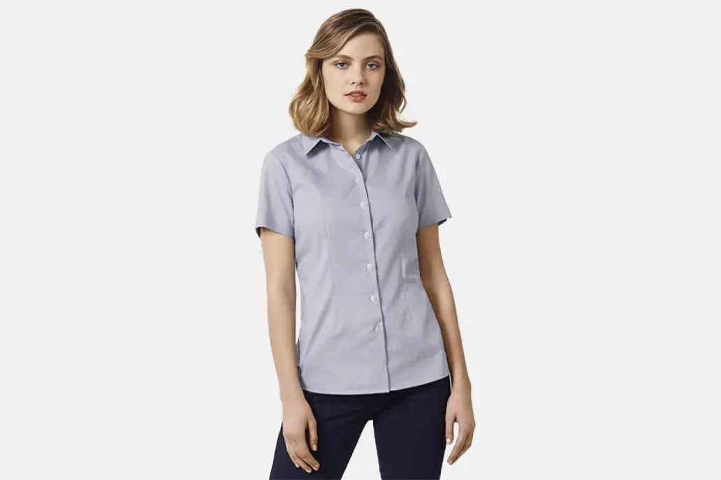 S910LS_Womens Jagger Short Sleeve Shirt_Model