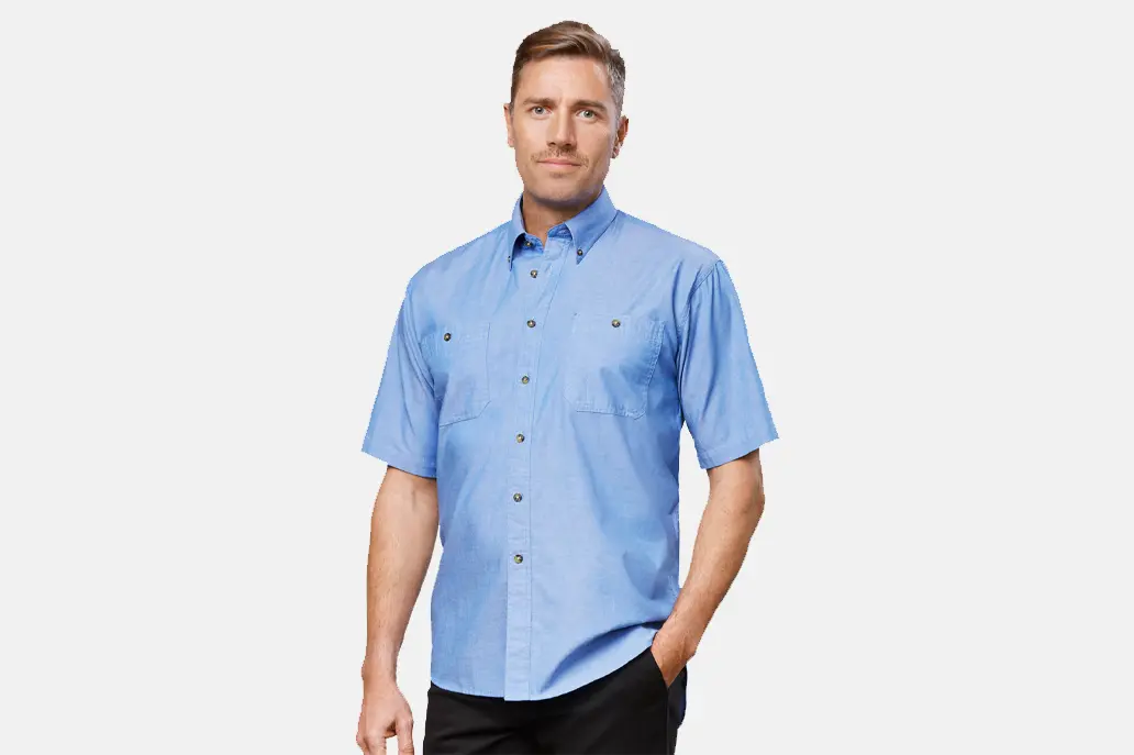 SH113_Mens Chambray Short Sleeve Shirt_Model