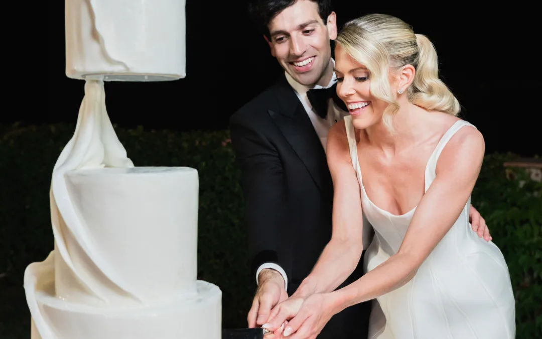 A Dreamy Wedding Cake at Villa Cimbrone, Ravello