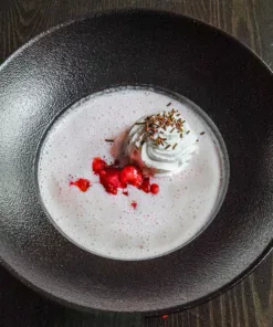 Hideg joghurtos eperkrém leves