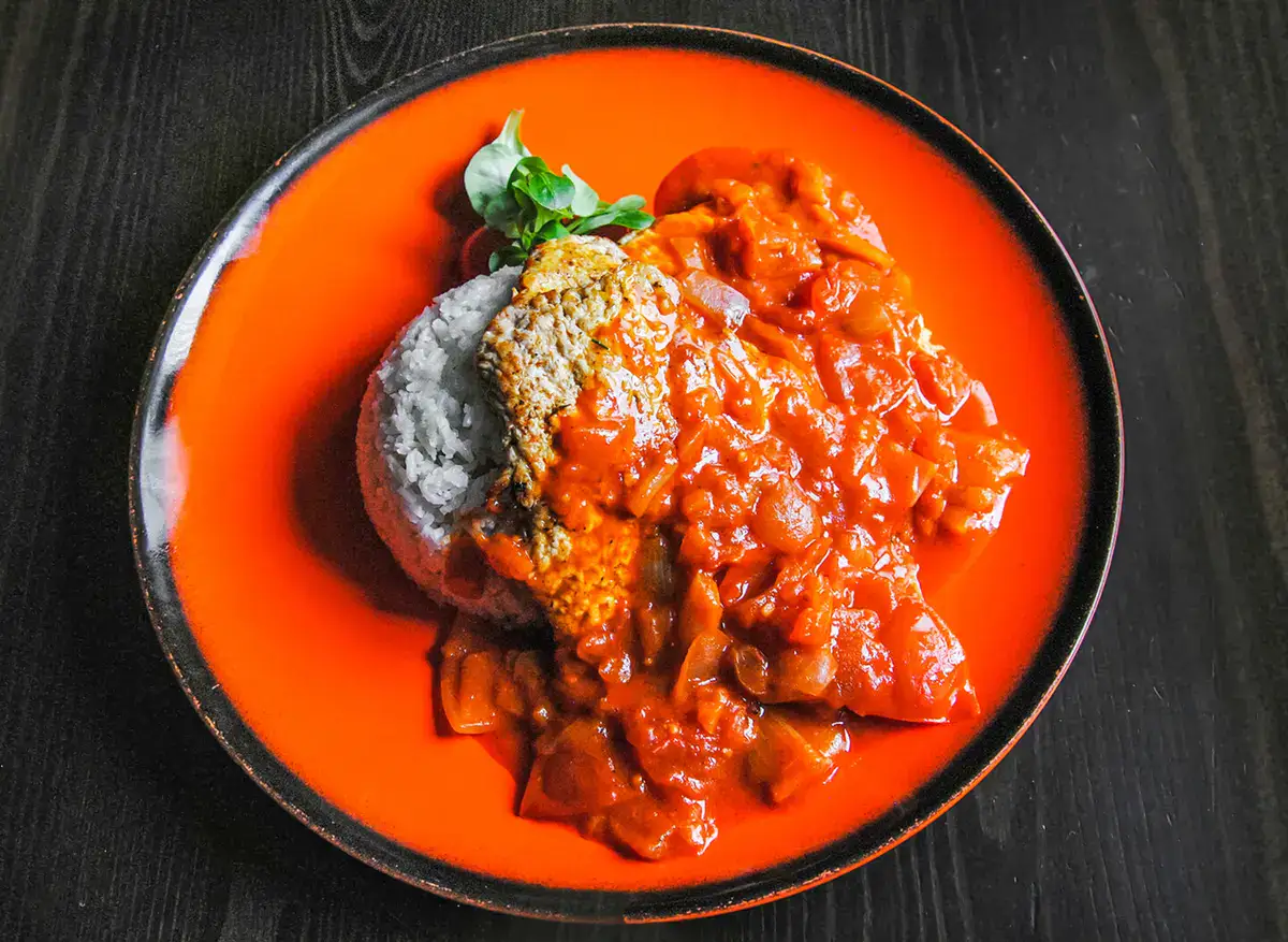 Lecsós sertésszelet, párolt rizs