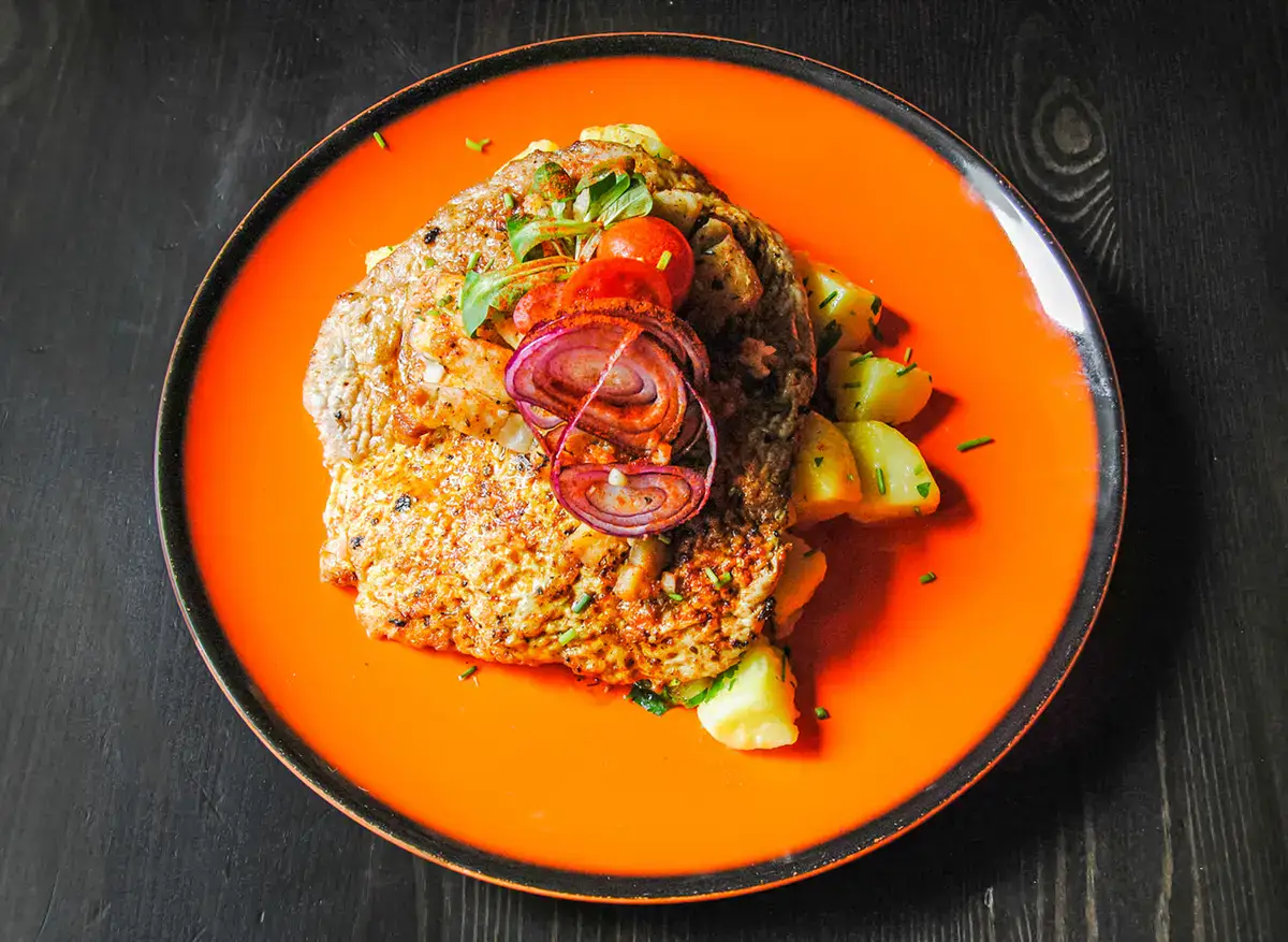 Cigánypecsenye kakastaréjjal