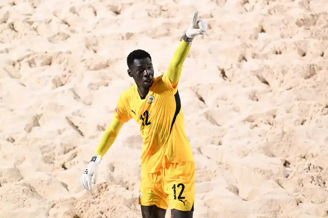 Mondial Beach Soccer 2025 : Ousseynou Faye, l'arme secrète des Lions - wiwsport