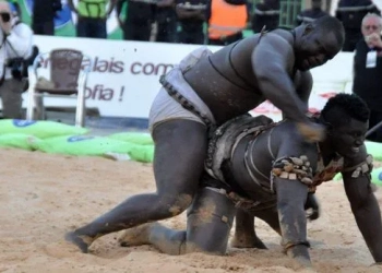 Lamb - Eumeu Sène prêt à affronter Balla Gaye en juillet : “Je suis prêt à affronter Balla Gaye à nouveau, les sénégalais ne se lasseront jamais de ce genre d’affiche…” - wiwsport