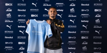 OFFICIEL : Manchester City s'offre l'énorme coup Iliman Ndiaye - wiwsport