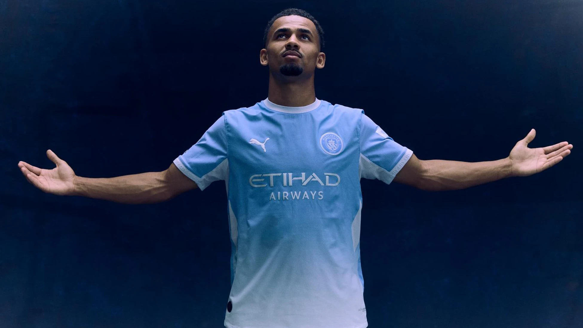 « J’ai travaillé très dur pour en arriver là » : Iliman Ndiaye après sa signature à Manchester City - wiwsport