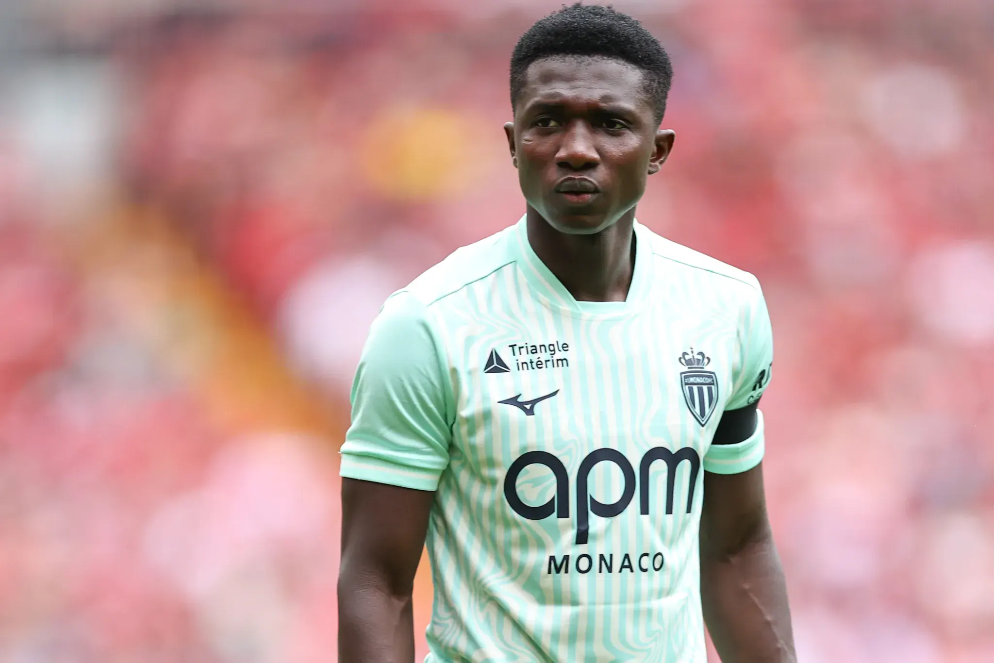 Mercato : Les coulisses rocambolesques du vrai-faux transfert de Lamine Camara à Chelsea - wiwsport
