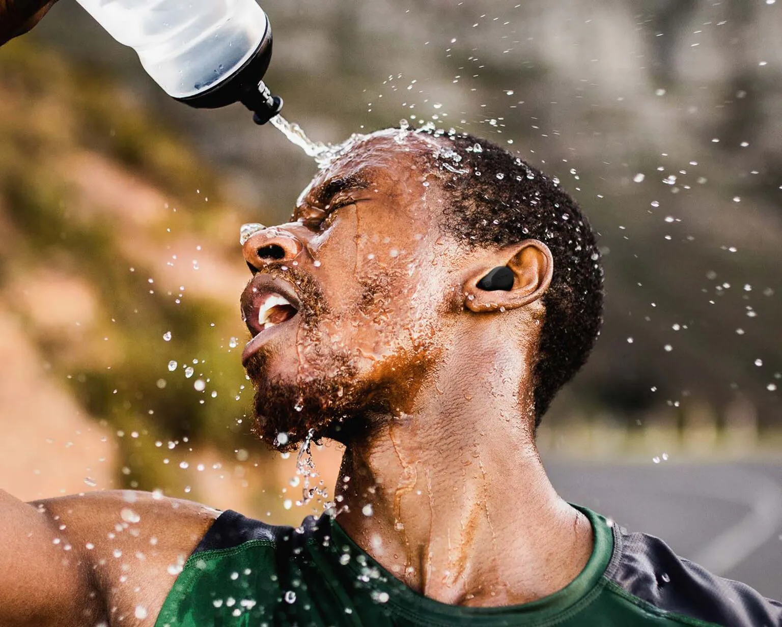 Koel water tijdens je hardlooptraining: hier zijn 5 tips