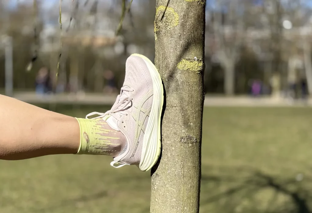 ASICS GEL-Cumulus 27