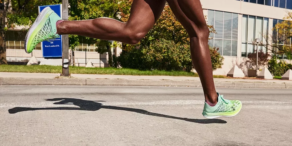 Under Armour Velociti Elite 3