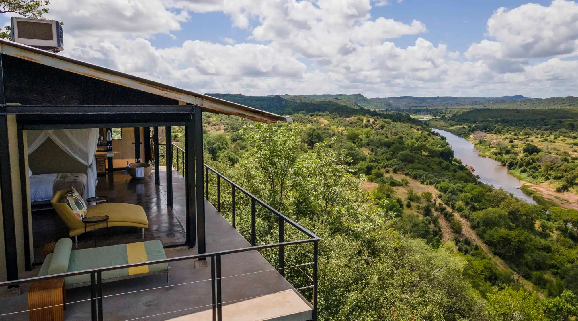 The Outpost Lodge in Kruger National Park 