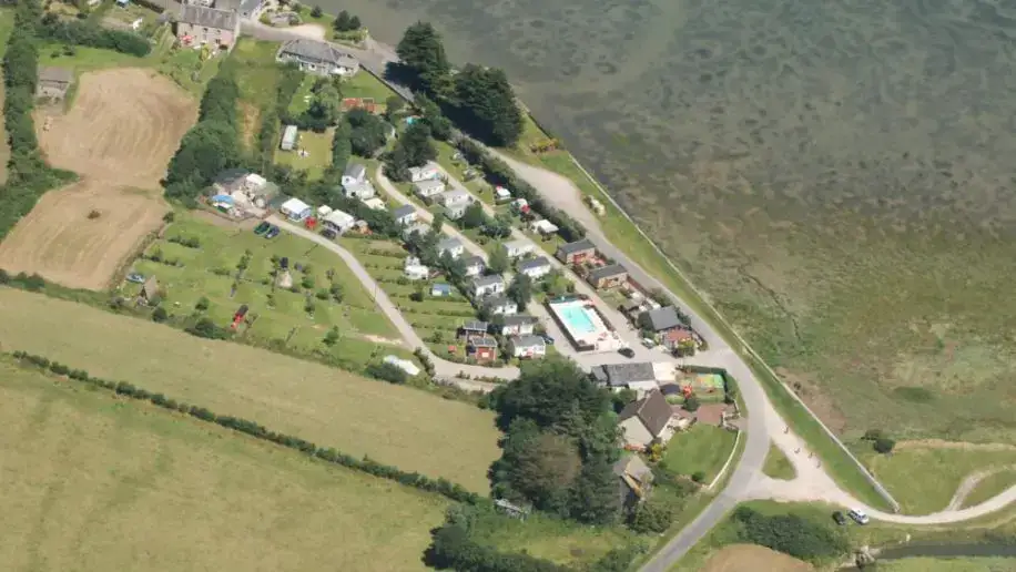 Camping-La-Baie-des-Veys-4-916x516