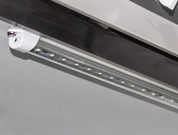 Úložná chladnička ECO - 580 litrov - s 1 sklenenými dvierkami - Image 6