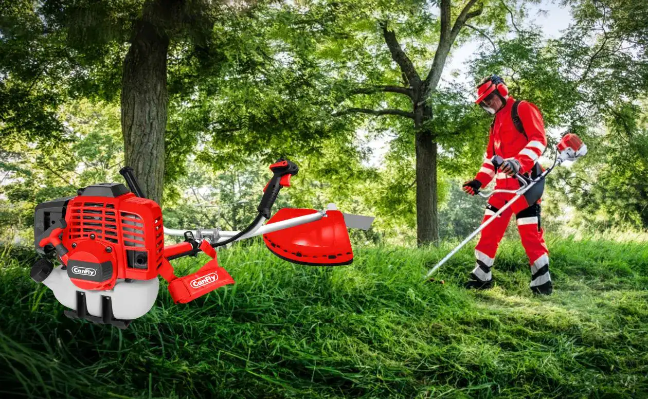 The brush cutter in use