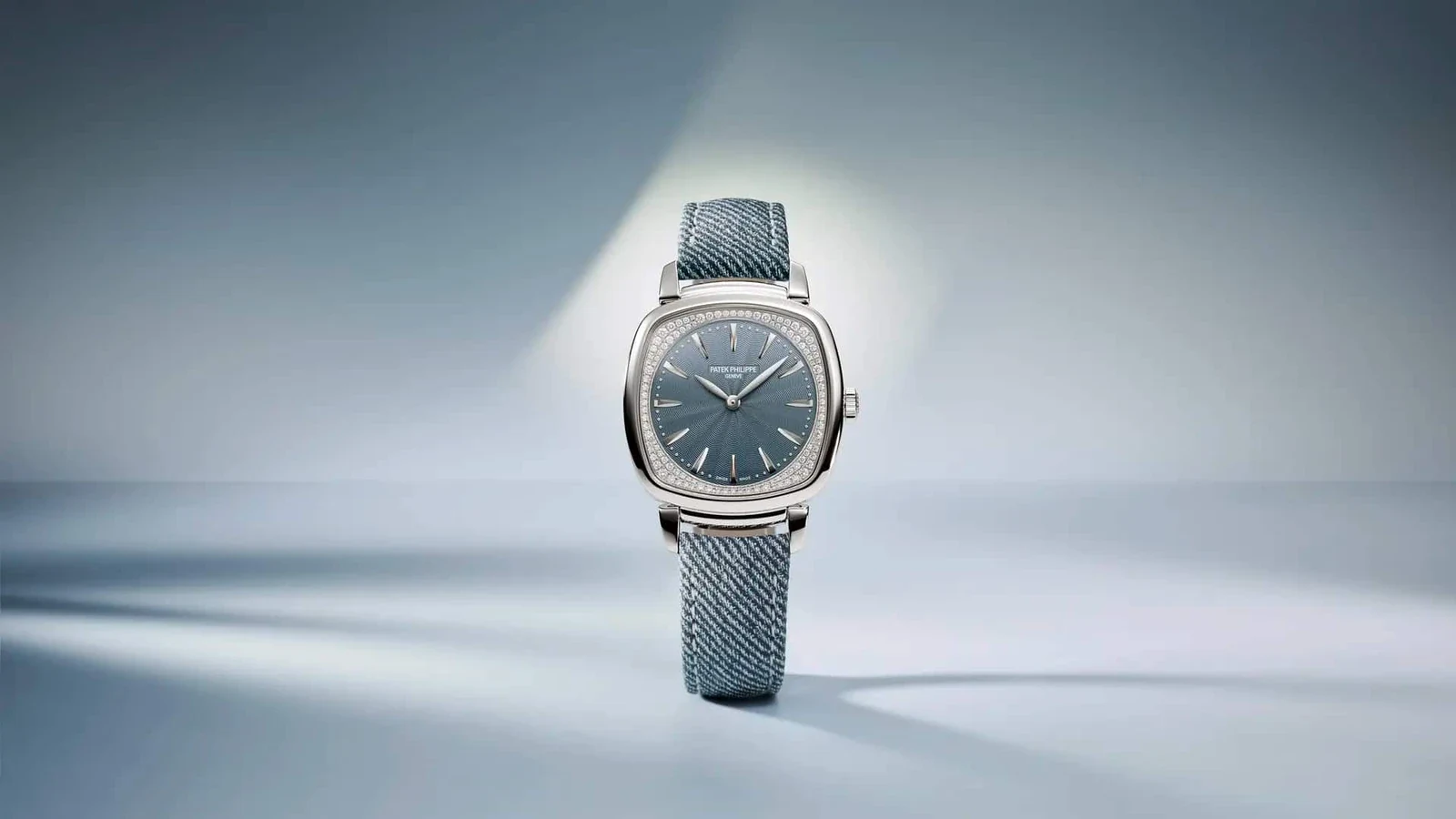 Patek Philippe Gondolo Ladies First Ref. 7043G-001 in white gold with a blue-gray opaline dial