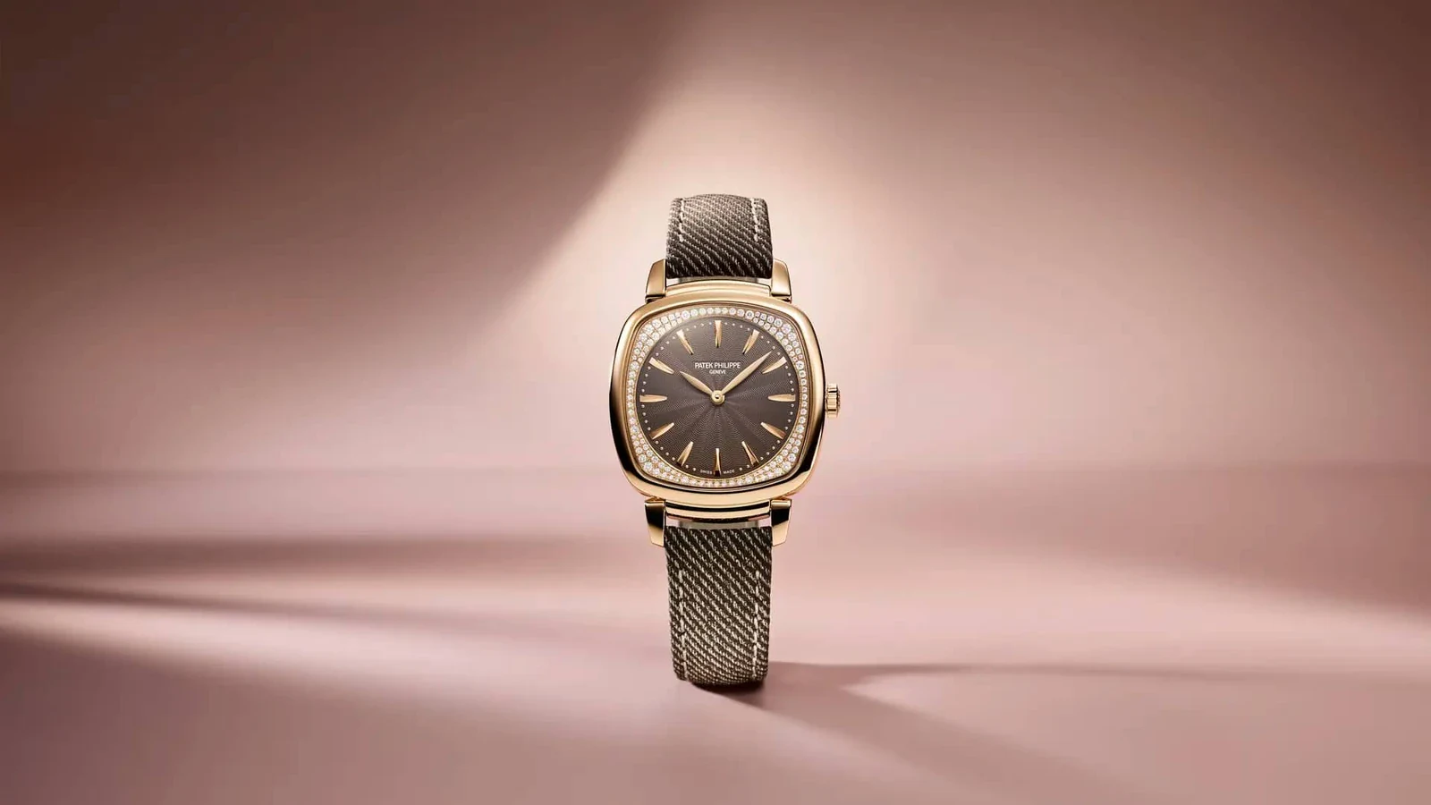 Patek Philippe Gondolo Ladies First Ref. 7043R-001 in rose gold with chestnut opaline dial