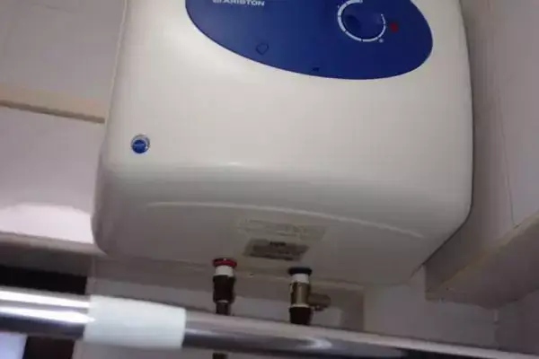 Ariston TI SHAPE 30R Choa Chu Kang HDB