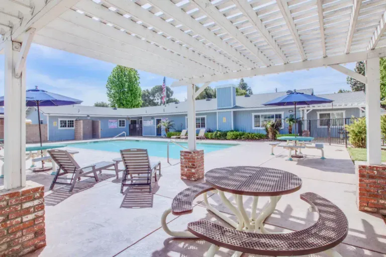 Fontana - Arrowhead-Estates - 06