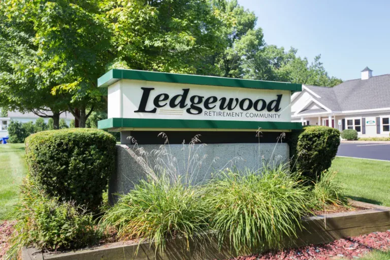 Manchester - Ledgewood - 02