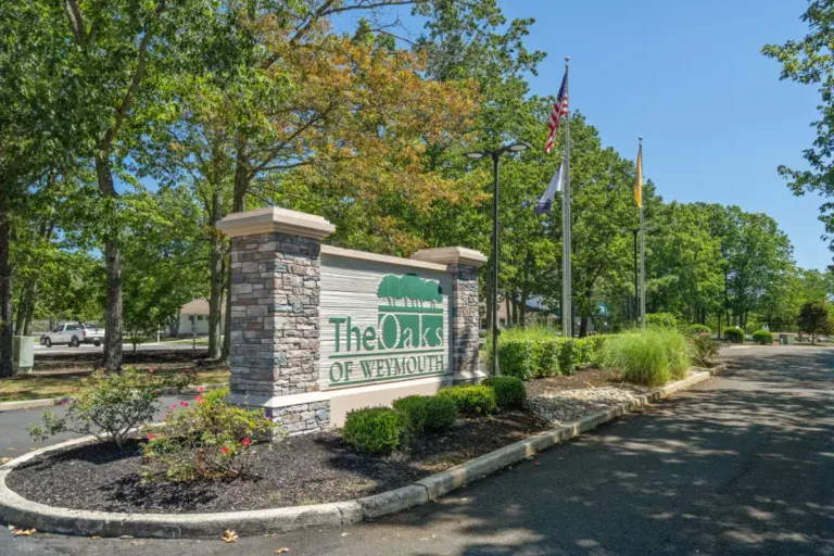 Mays Landing - Oaks of Weymouth - 02