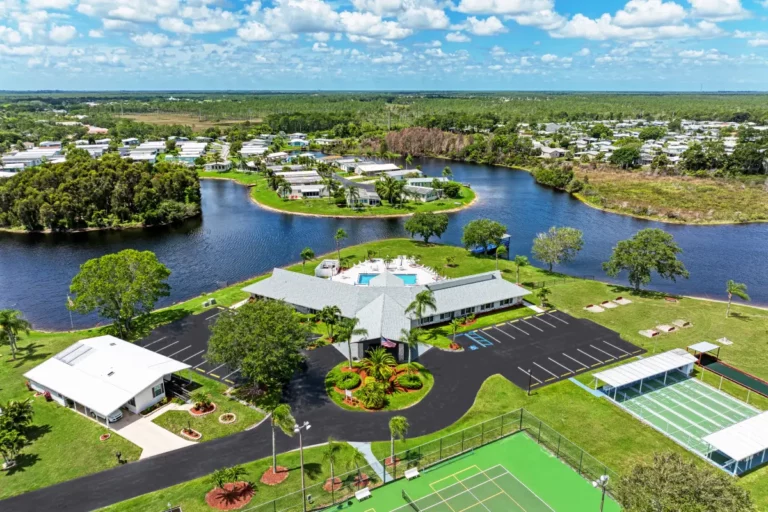Pinelake Gardens And Estates: Discover Tranquil Living