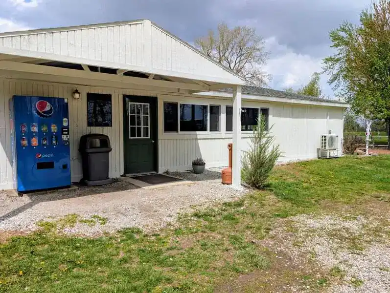 Front view of recreation hall at campground