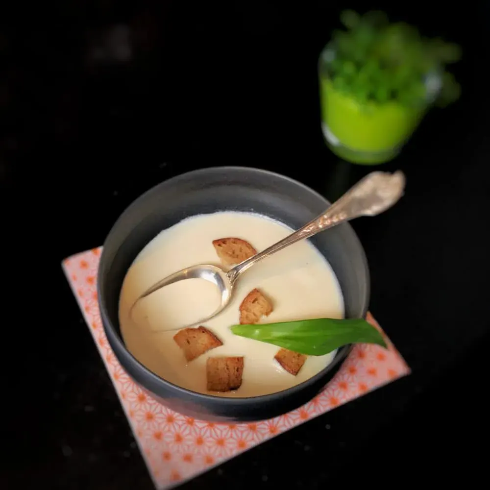 Soupe de parmesan toute douce, rapide et inratable