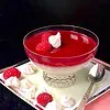 Mousse délicate aux accents floraux et fruités de litchis, rose et framboises