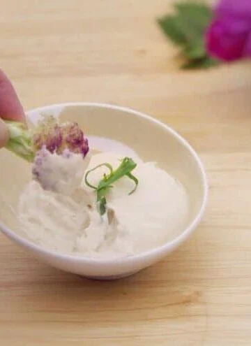 des sauces maison : sauce crudités pour l'apéro : une chantilly aromatisée et moelleuse