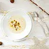 Un velouté tout doux pour un repas de fête qui trouve aussi sa place dans notre guide des légumes et légumineuses