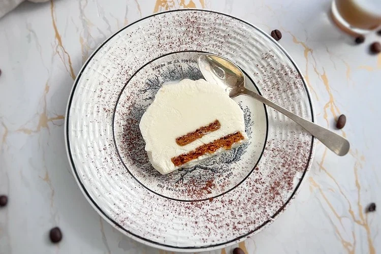 une glace tiramisu facile et inratable