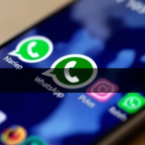 WhatsApp vs. WhatsApp Plus Key Differences