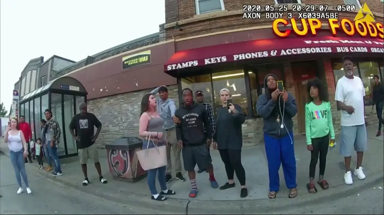 Louisiana illegal to film police like a bystander did in the case of george floyd.