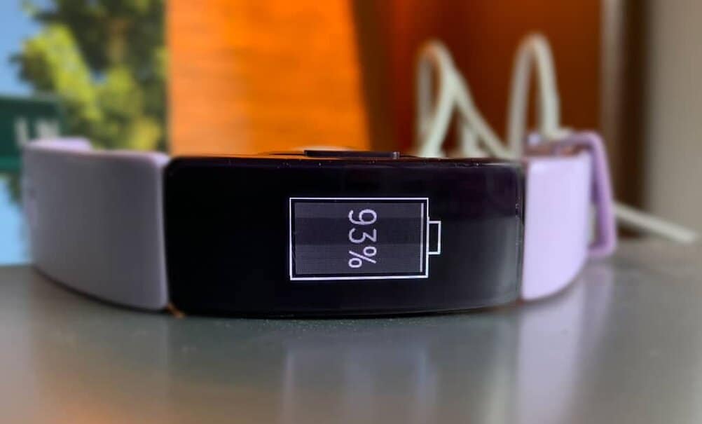 Dropped Your Fitbit In Water Or Want To Swim Or Shower With It Learn About Fitbit S Water Resistancy Myhealthyapple