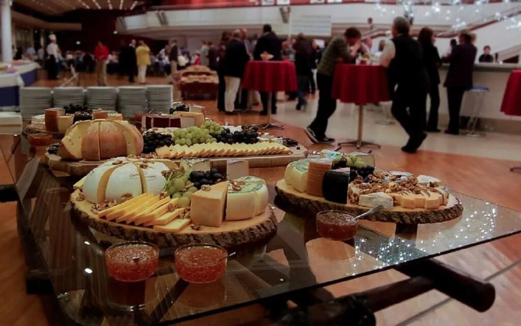 staff lunch corporate catering