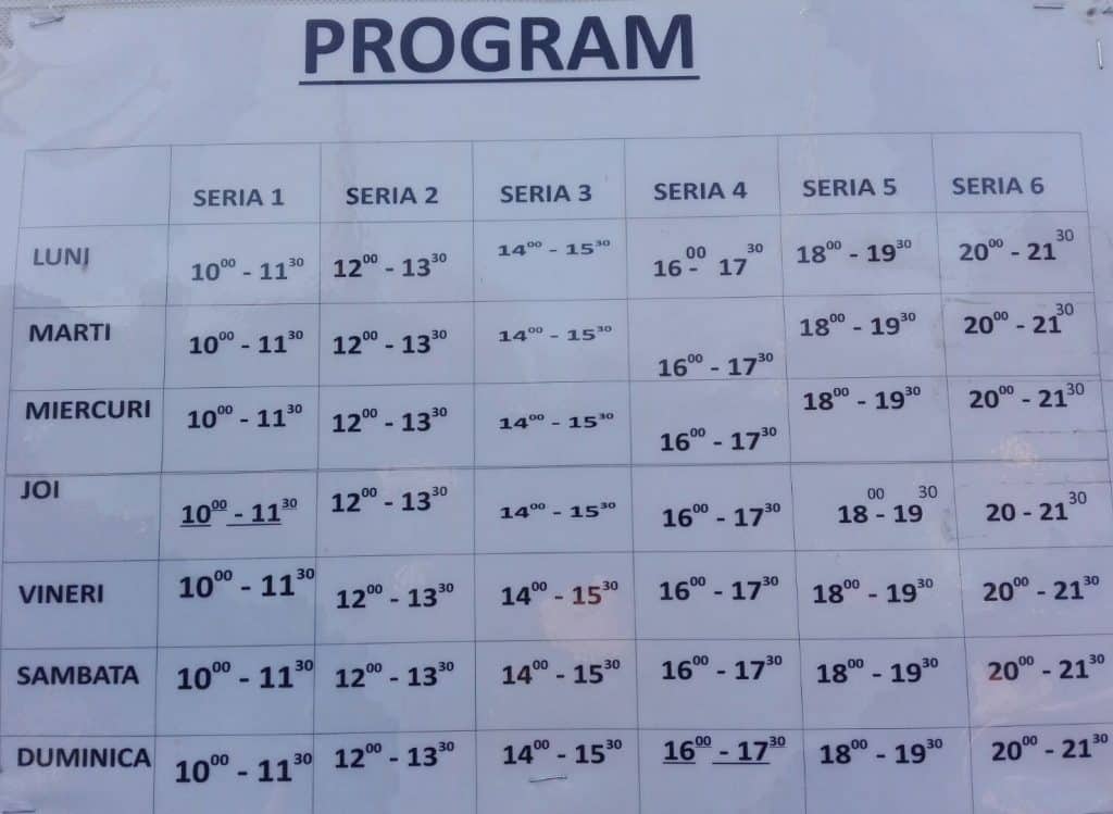 Patinoarul Lui Mos Craciun In Parc Alexandru Ioan Cuza