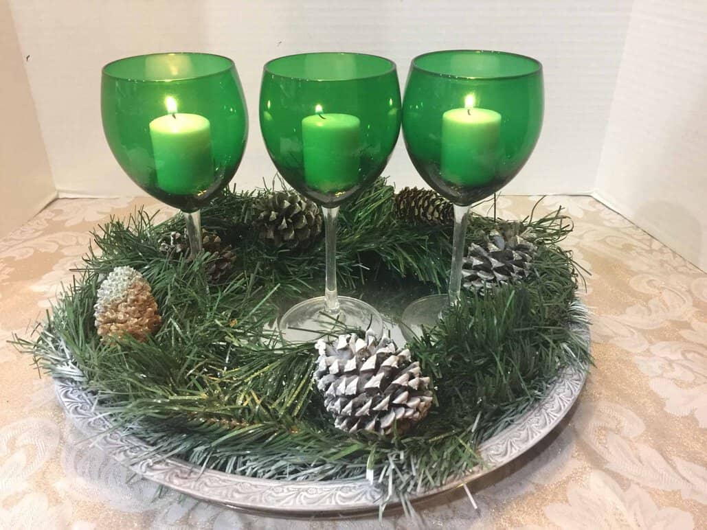 Create Your Own Christmas Wine Glass Centerpiece in Minutes!