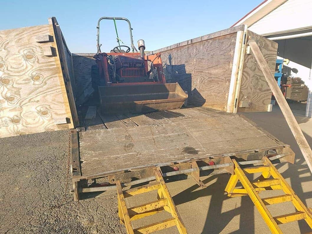 Loaded Kubota B20 onto trailer.