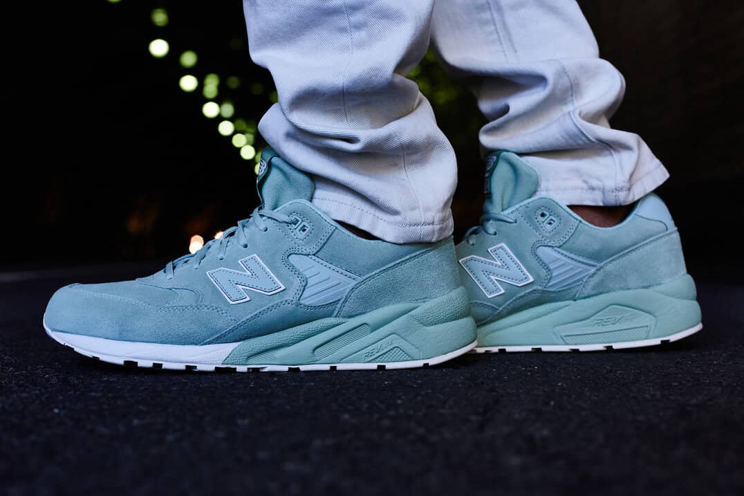 new balance 580 sneakers