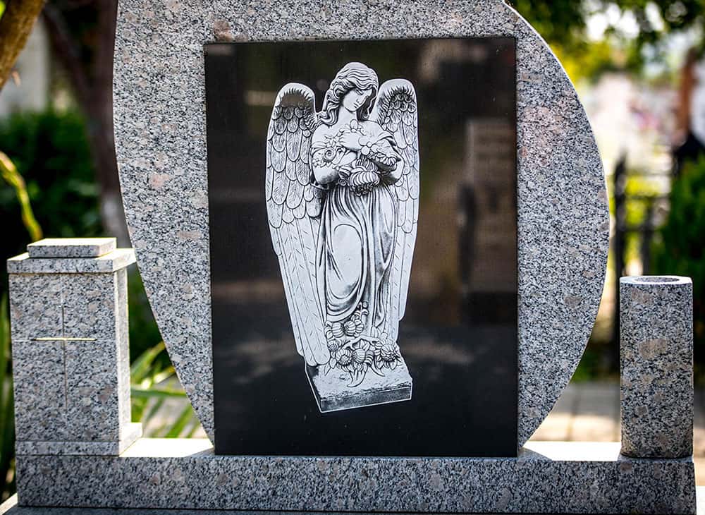 Gravură laser monumente funerare