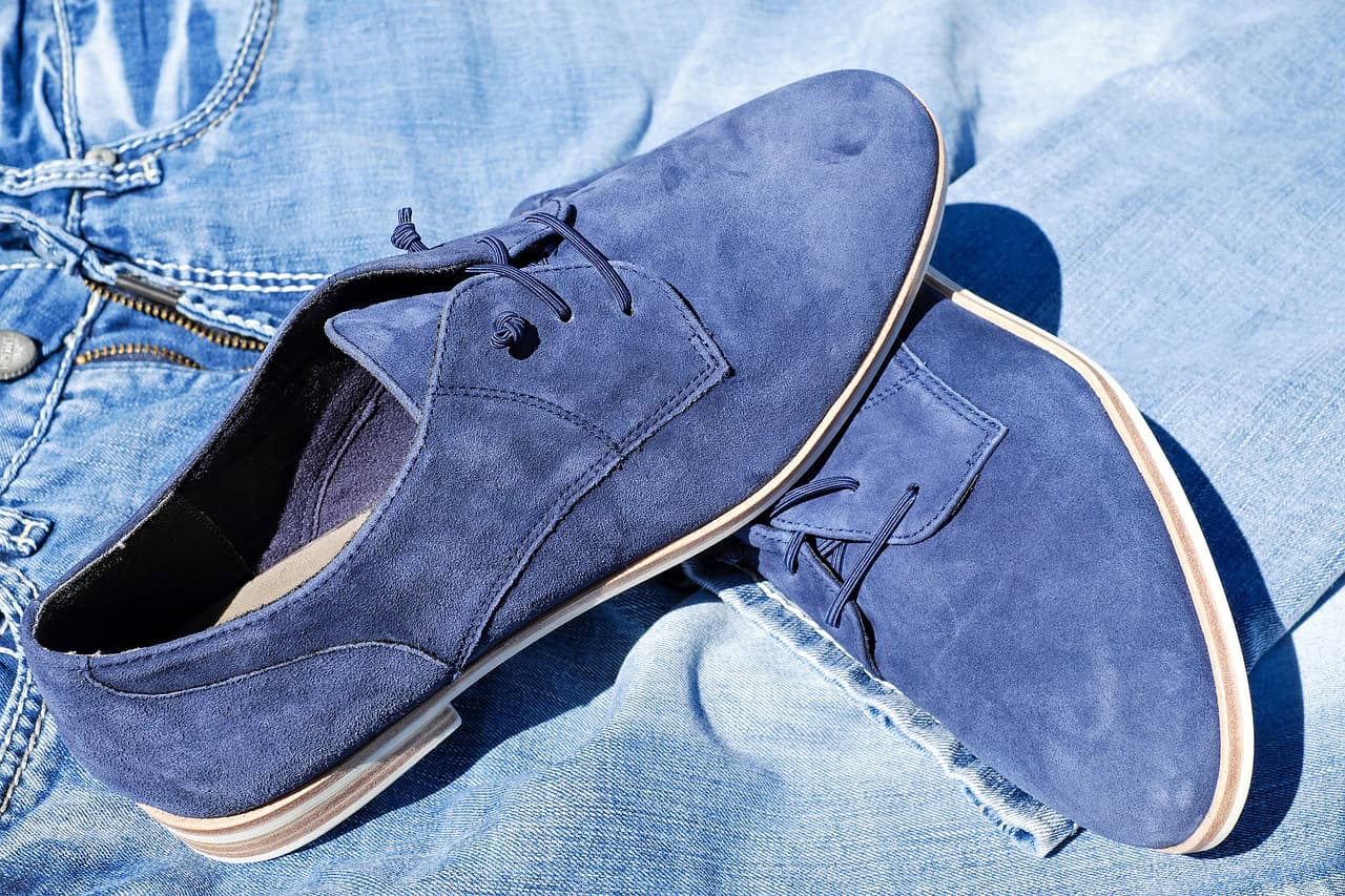 colorare scarpe in pelle
