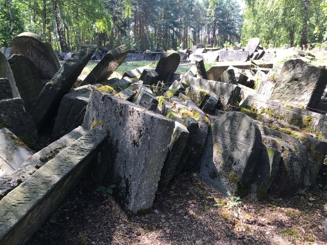 Brodno-cemetery-Aug-18-wm17