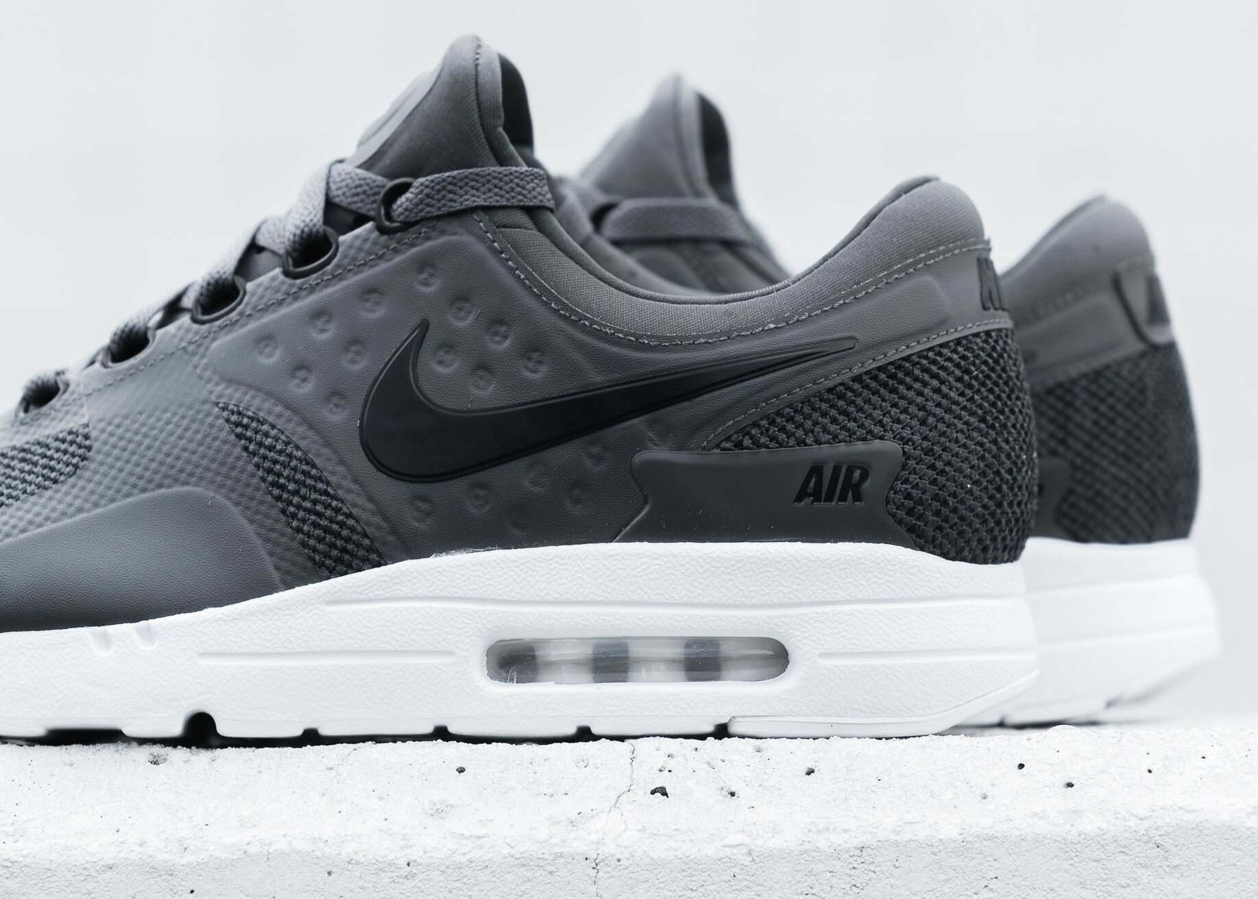 nike air max zero dark grey