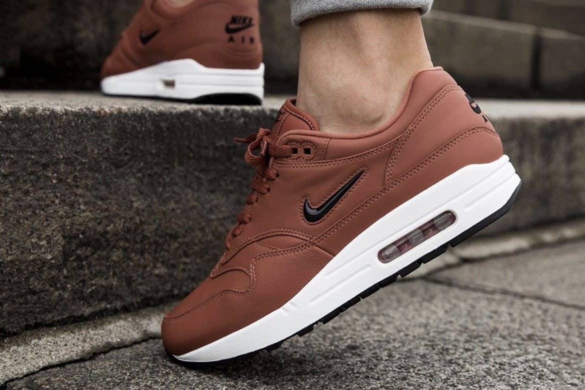 nike air max 1 dusty peach