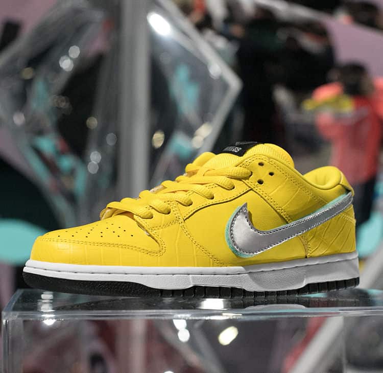 nike sb diamond yellow
