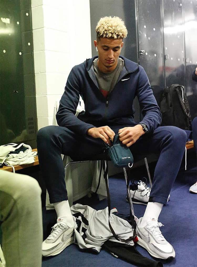 celebrities wearing nike sacai