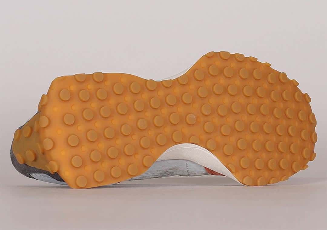 new balance 327 rust