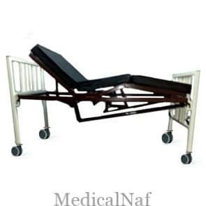 Cama hospitalaria con ruedas
